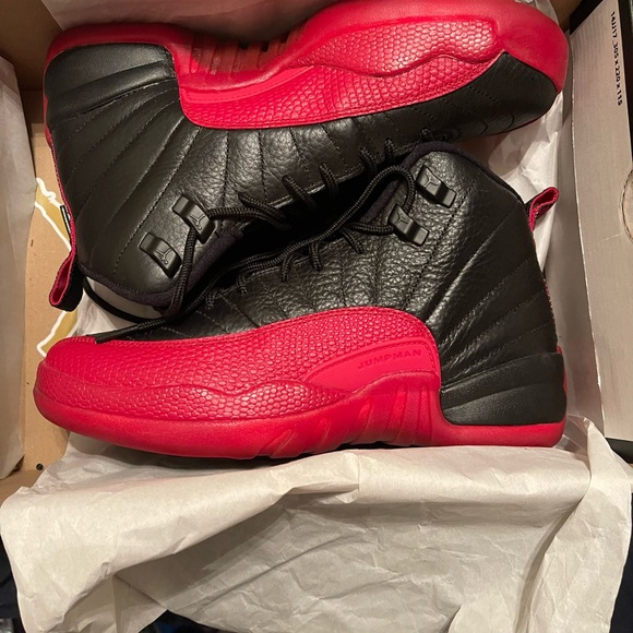 Jordan’s - Picture 1 of 2